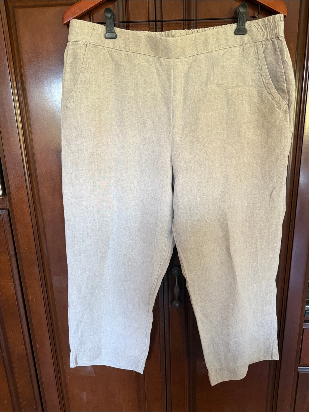 Charter Club Cropped Pull-On Cropped linen Pants in Light Beige